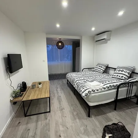 Au Calme - Loubet Apartment